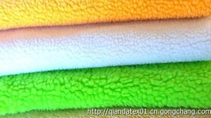 羊羔绒供应全攻略 从面料特性到采购渠道